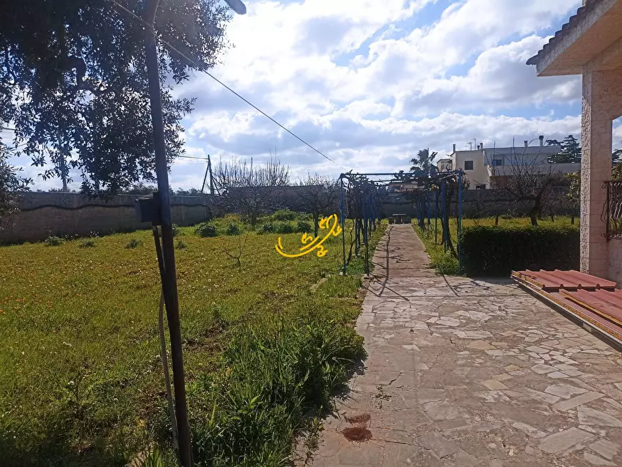 Immagine 49 di Villa in vendita  in Via Cozze a Conversano