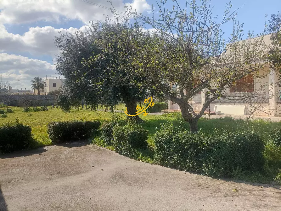 Immagine 55 di Villa in vendita  in Via Cozze a Conversano