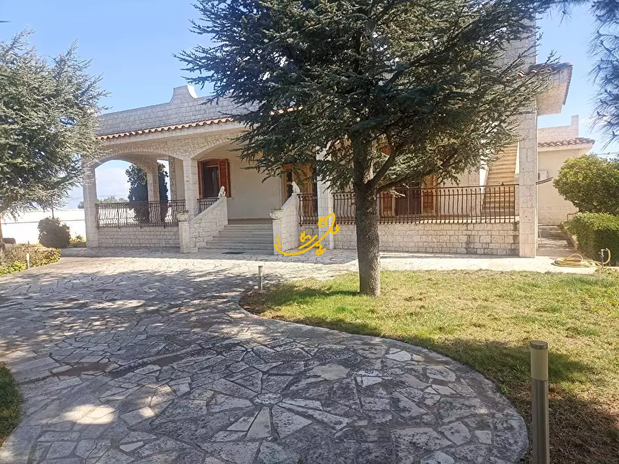 Immagine 61 di Villa in vendita  in Via Cozze a Conversano