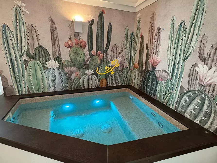 Immagine 2 di Appartamento in vendita  in Piazza XX Settembre a Monopoli