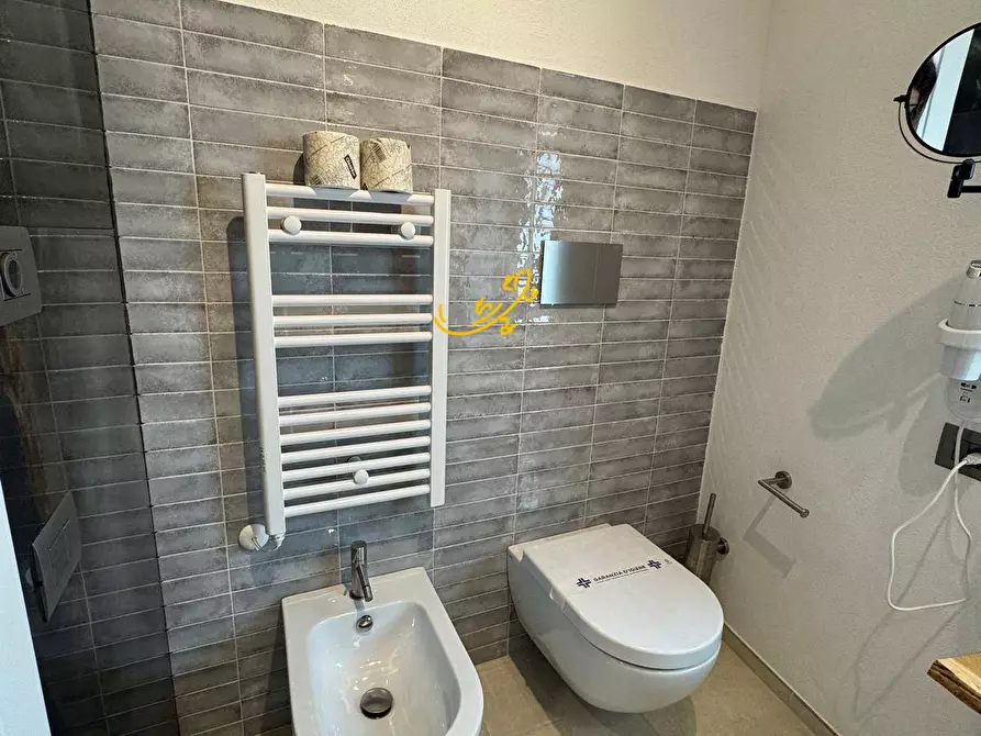 Immagine 11 di Appartamento in vendita  in Piazza XX Settembre a Monopoli