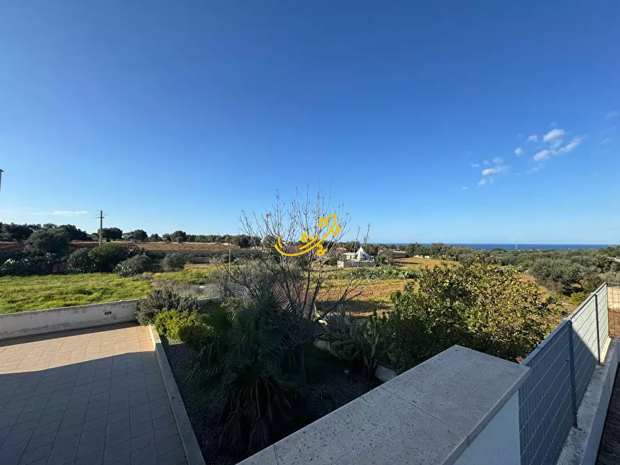 Immagine 43 di Villa in vendita  in Via Conversano a Polignano A Mare