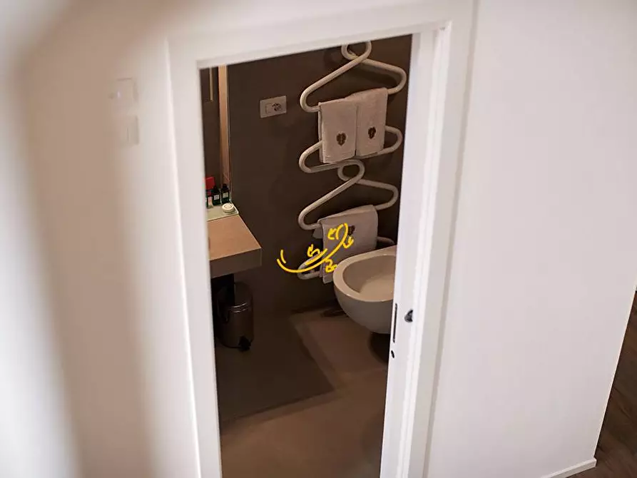 Immagine 20 di Residence in vendita  in Via Giuseppe Valentino a Conversano