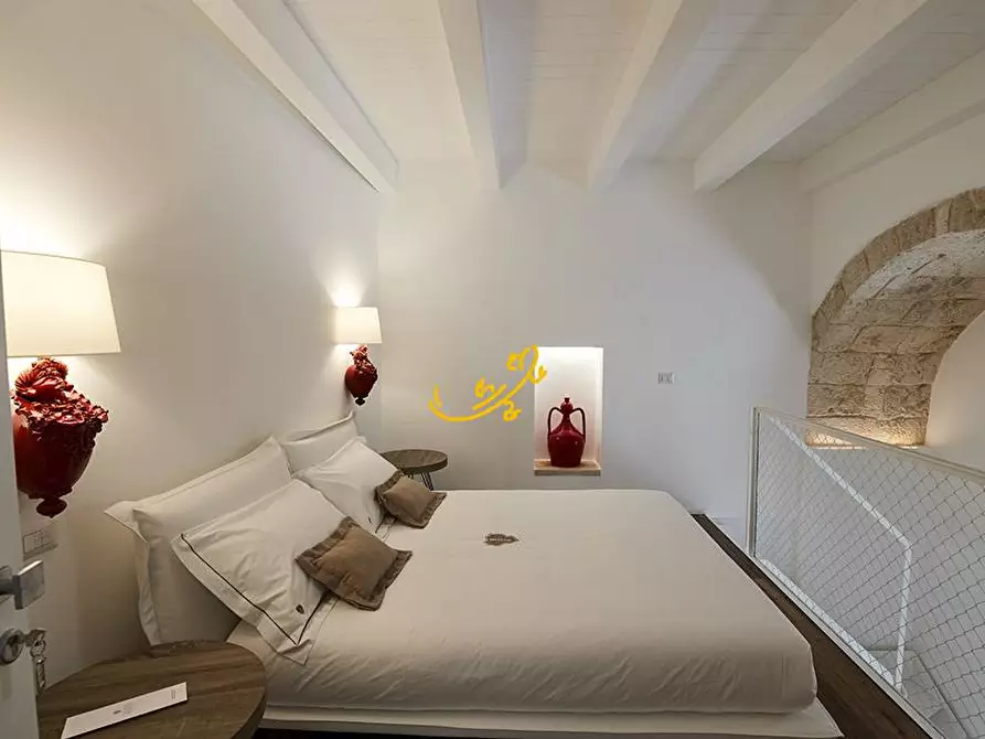 Immagine 26 di Residence in vendita  in Via Giuseppe Valentino a Conversano