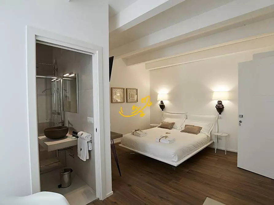 Immagine 32 di Residence in vendita  in Via Giuseppe Valentino a Conversano