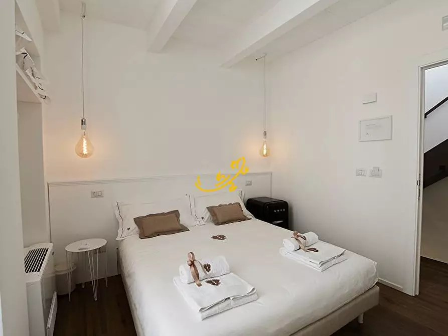 Immagine 35 di Residence in vendita  in Via Giuseppe Valentino a Conversano