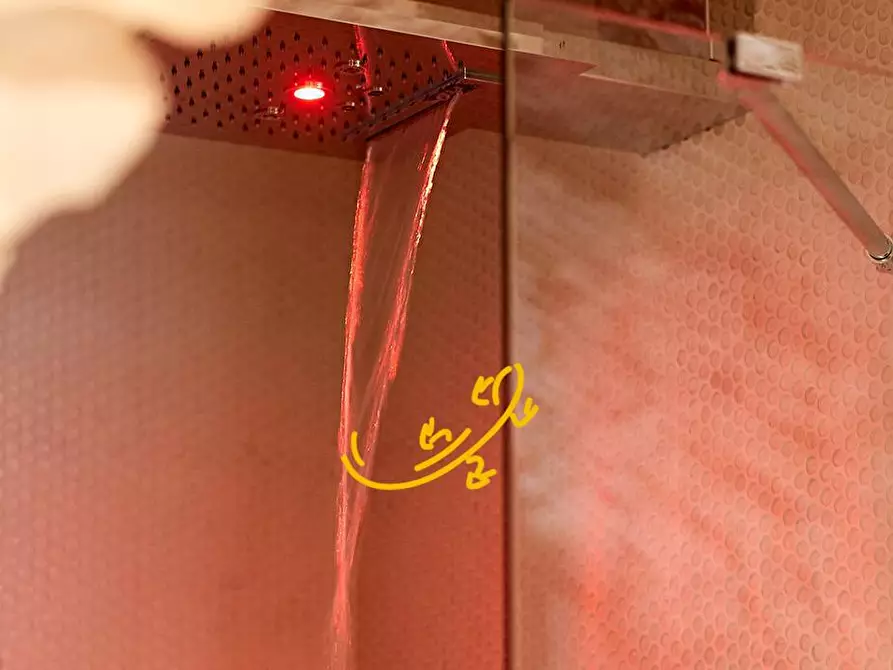 Immagine 42 di Residence in vendita  in Via Giuseppe Valentino a Conversano