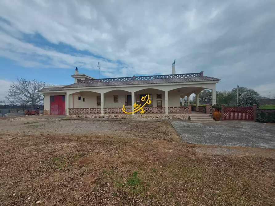 Immagine 1 di Villa in vendita  in Zona D a Noci