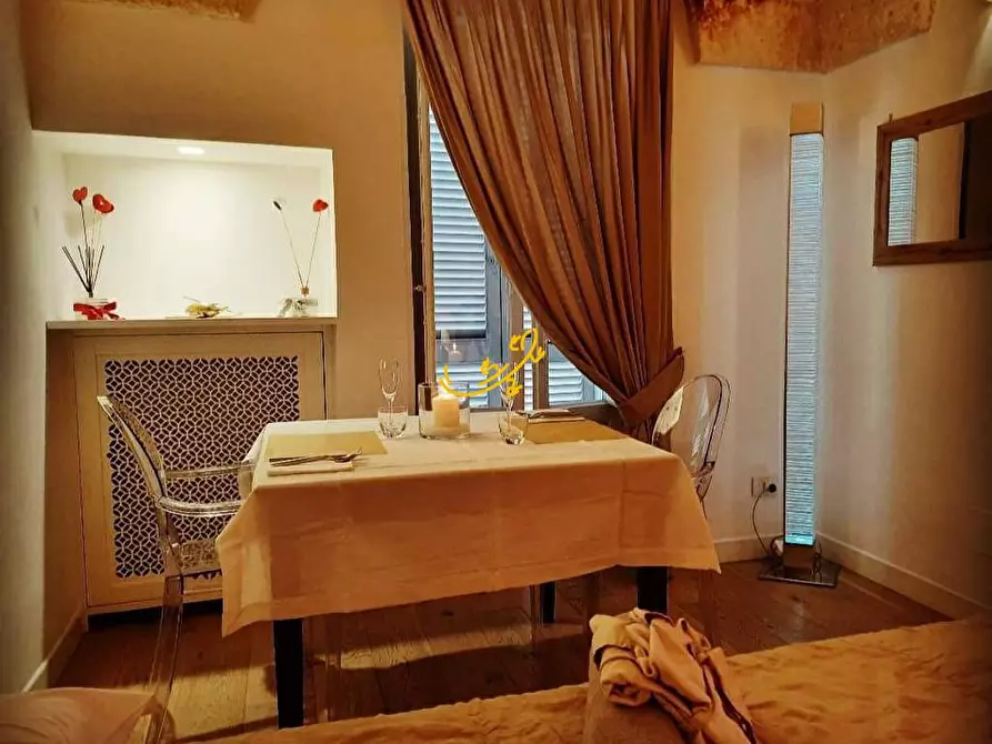 Immagine 6 di Residence in vendita  in Via Roma a Fasano