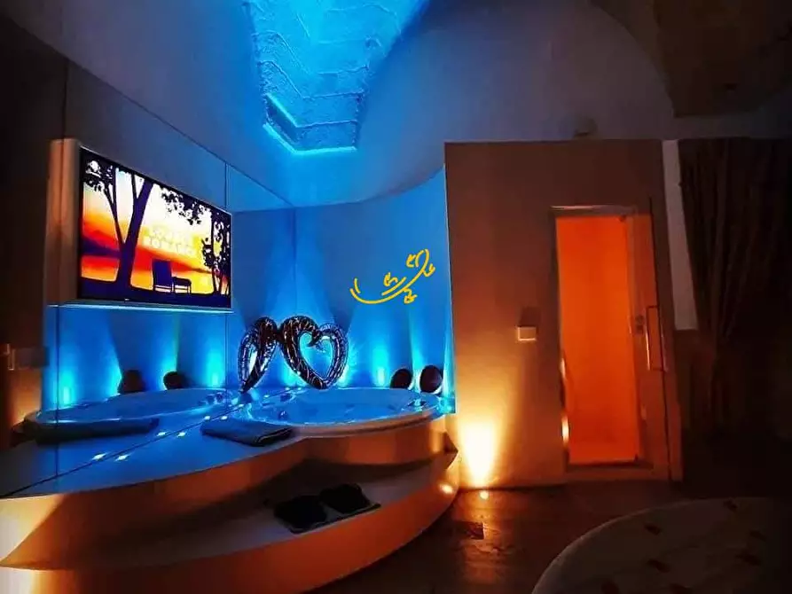 Immagine 11 di Residence in vendita  in Via Roma a Fasano