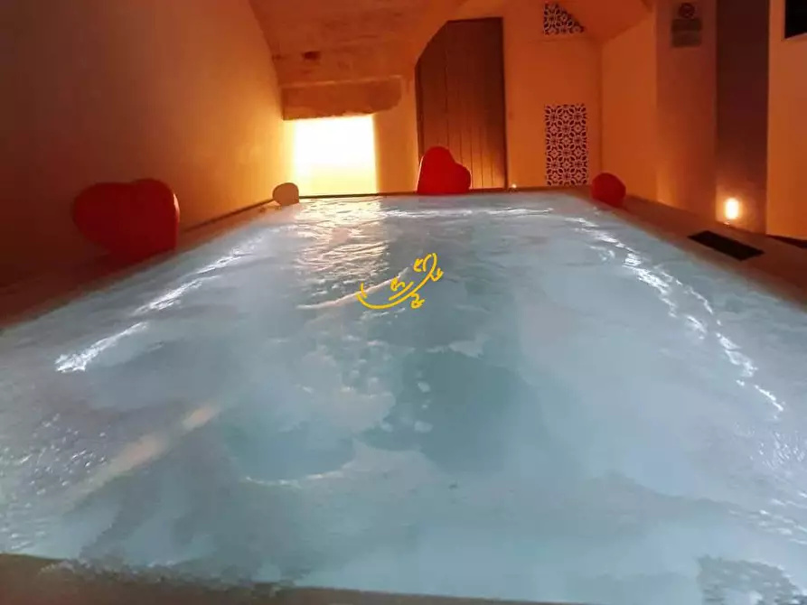 Immagine 15 di Residence in vendita  in Via Roma a Fasano