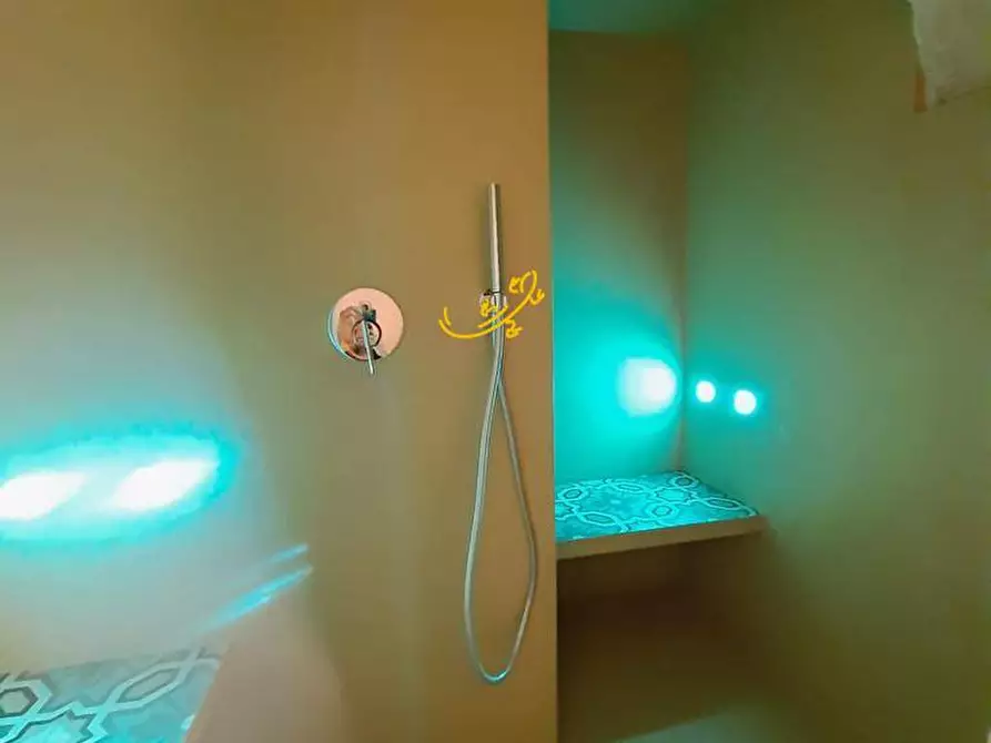 Immagine 27 di Residence in vendita  in Via Roma a Fasano