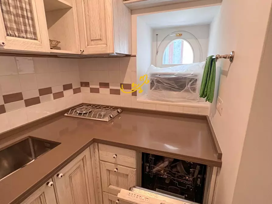 Immagine 22 di Appartamento in vendita  in Via Forno Santo Stefano a Putignano