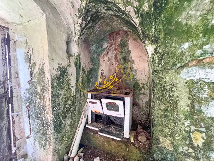 Immagine 14 di Baita in vendita  in Carpari a Martina Franca