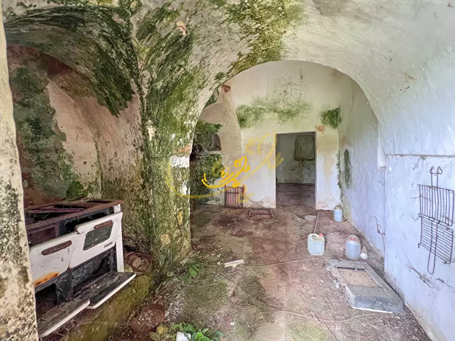 Immagine 25 di Baita in vendita  in Carpari a Martina Franca