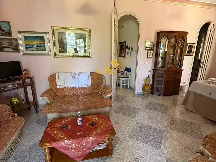 Immagine 8 di Villa in vendita  in Laureto a Fasano