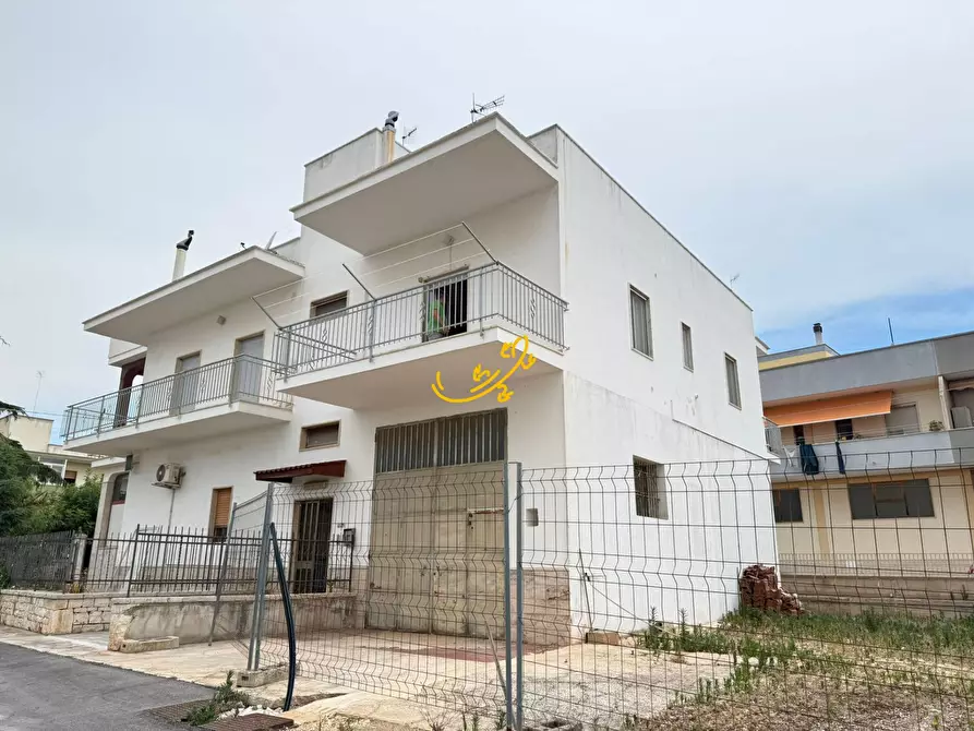 Immagine 2 di Appartamento in vendita  in STRADA COMUNALE LAMIONI a Castellana Grotte