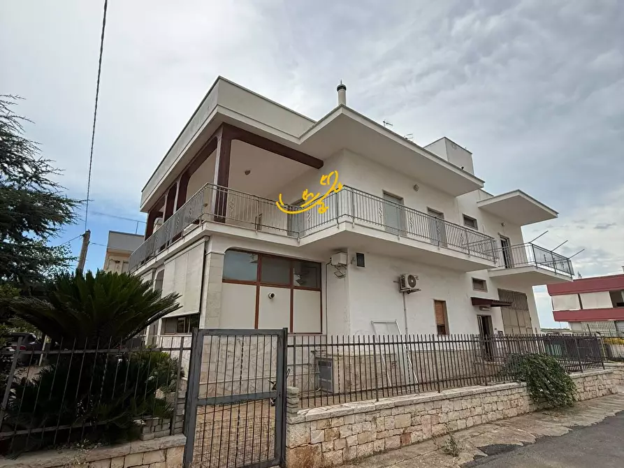 Immagine 4 di Appartamento in vendita  in STRADA COMUNALE LAMIONI a Castellana Grotte