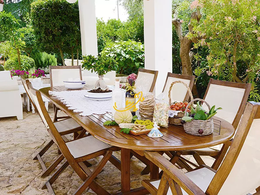 Immagine 7 di Baita in vendita  in C.Da Rosatella a Castellana Grotte