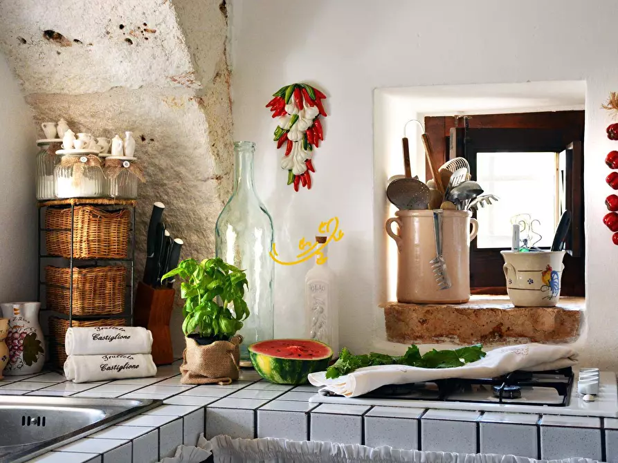 Immagine 9 di Baita in vendita  in C.Da Rosatella a Castellana Grotte