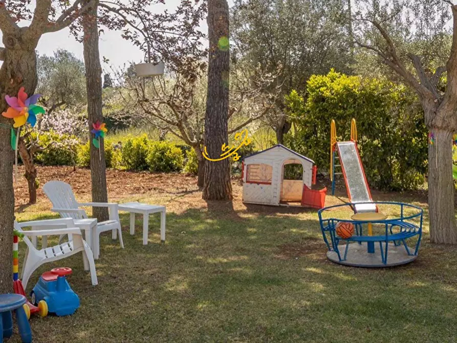 Immagine 16 di Baita in vendita  in C.Da Rosatella a Castellana Grotte