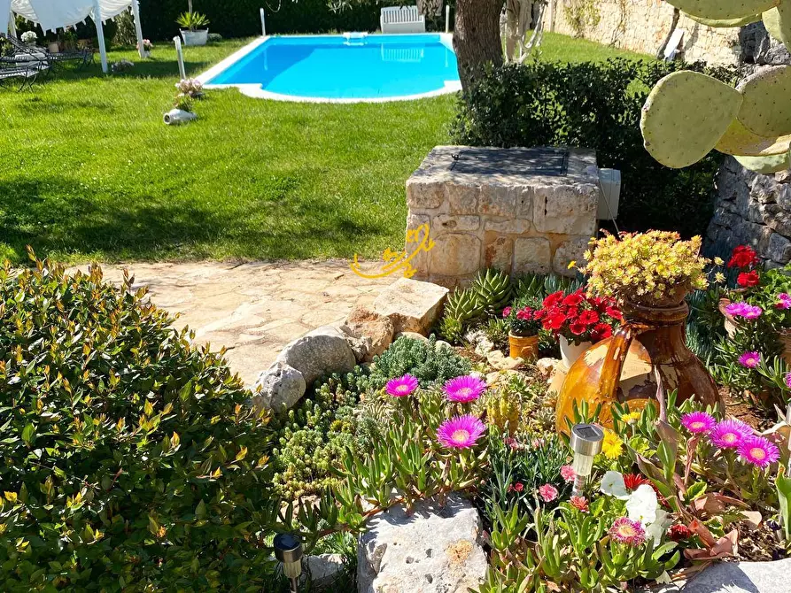 Immagine 2 di Baita in vendita  in C.Da Rosatella a Castellana Grotte