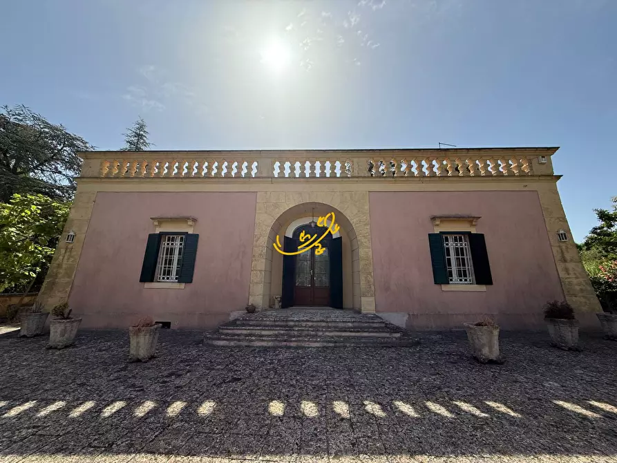 Immagine 1 di Villa in vendita  in C.da Laureto a Fasano