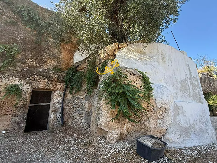 Immagine 8 di Baita in vendita  in C.da L'Assunta a Monopoli