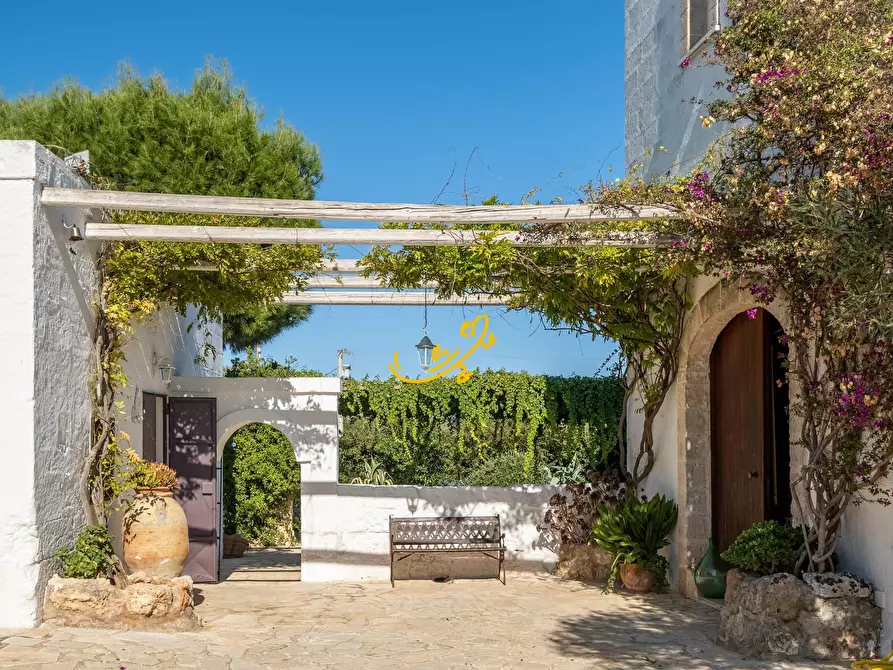 Immagine 5 di Rustico / casale in vendita  in Contrada Coccaro a Fasano