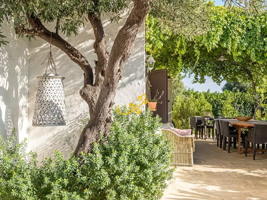 Immagine 10 di Rustico / casale in vendita  in Contrada Coccaro a Fasano