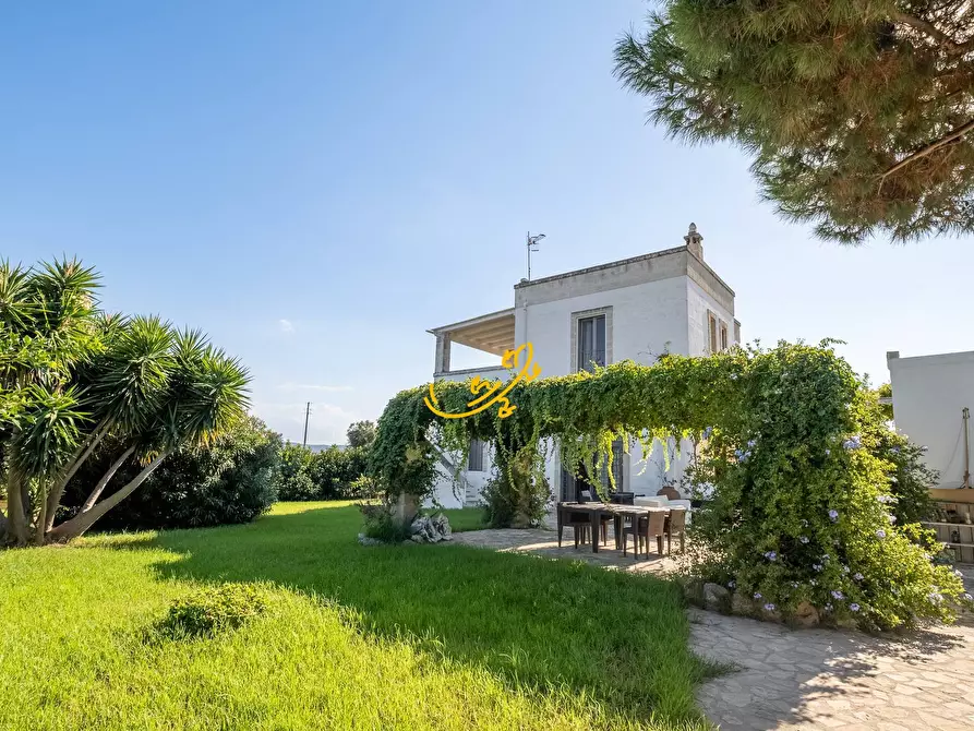 Immagine 3 di Rustico / casale in vendita  in Contrada Coccaro a Fasano