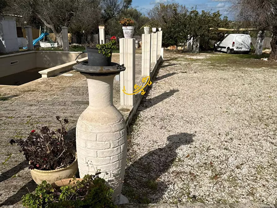 Immagine 40 di Baita in vendita  in Contrada Grotta SN a Ostuni