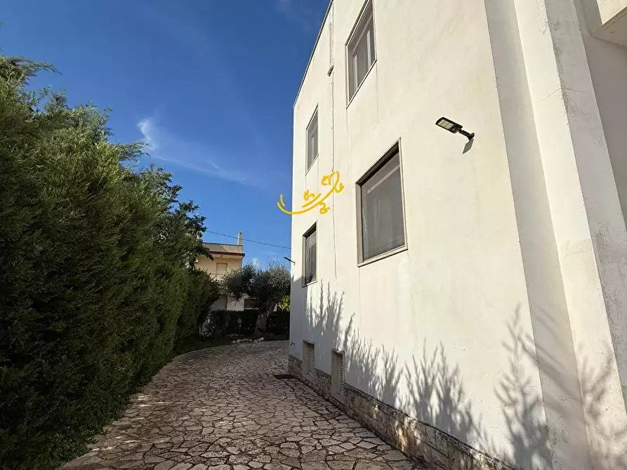 Immagine 34 di Villa in vendita  in Via Selva di Fasano a Bitonto