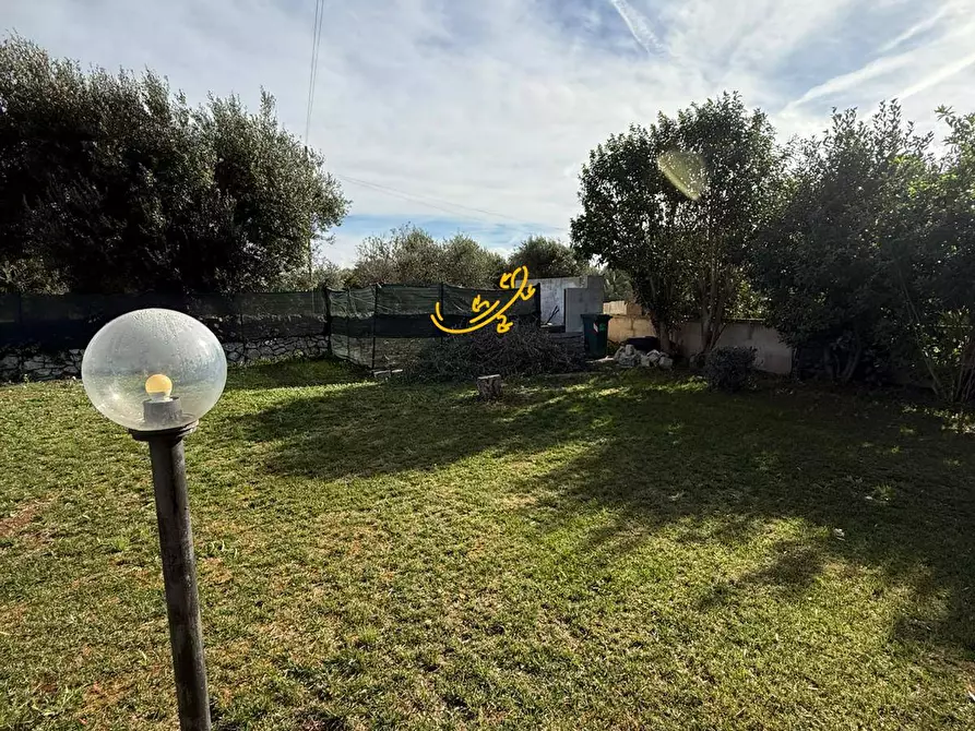 Immagine 25 di Villa in vendita  in Via Selva di Fasano a Bitonto