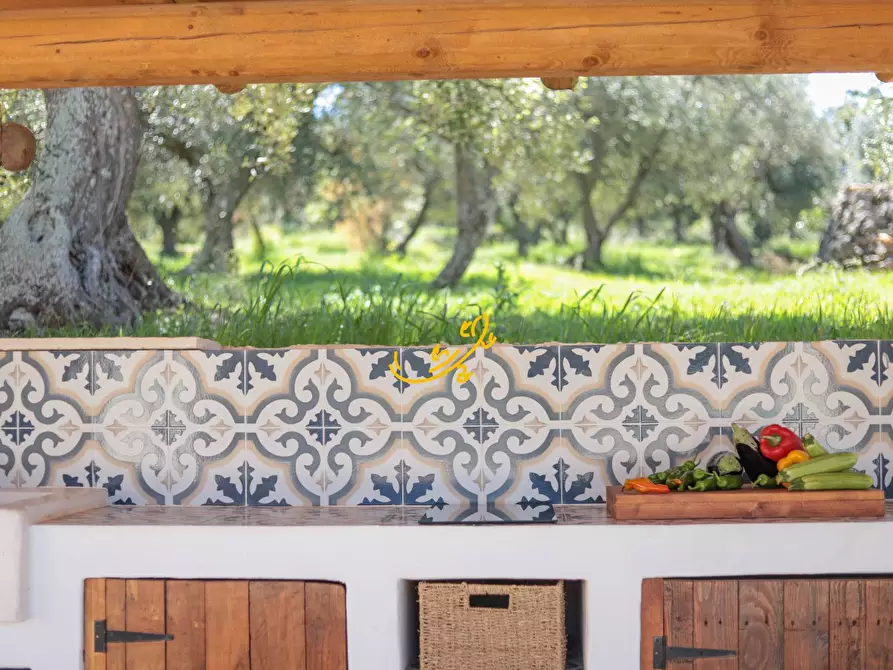 Immagine 5 di Villa in vendita  in Contrada Pascarosa a Ostuni