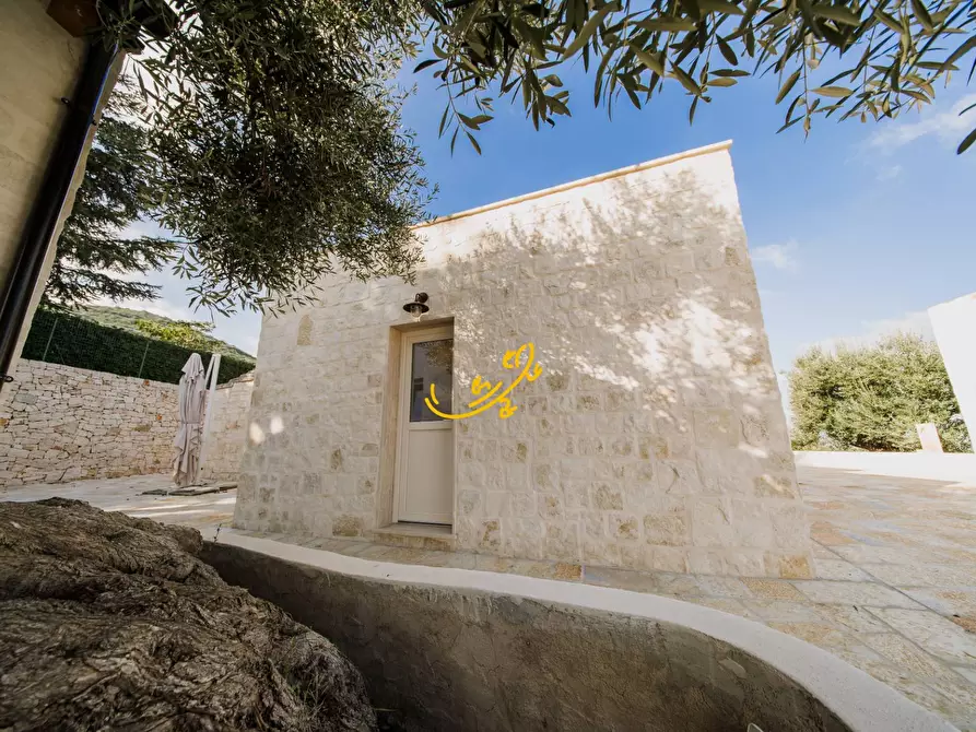 Immagine 57 di Baita in vendita  in Strada Contrada Vagone a Monopoli