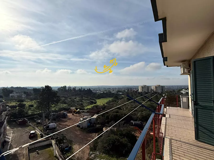 Immagine 18 di Appartamento in vendita  in Via degli Scalpellini a Ostuni