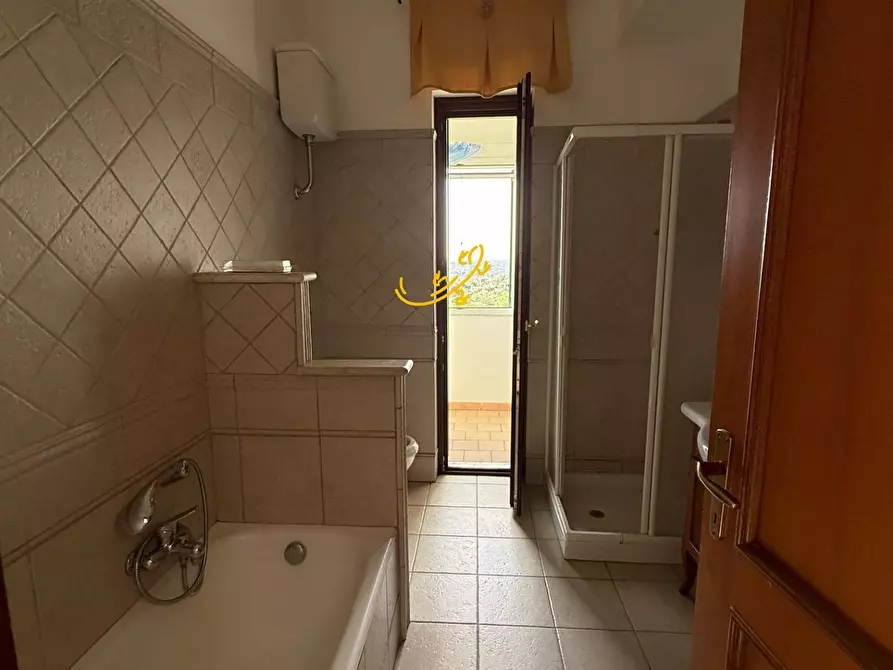 Immagine 12 di Appartamento in vendita  in Via degli Scalpellini a Ostuni