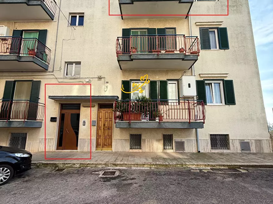 Immagine 1 di Appartamento in vendita  in Via degli Scalpellini a Ostuni