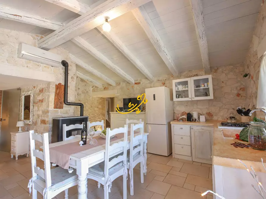 Immagine 10 di Baita in vendita  in Strada Comunale Lama D'Inferno a Castellana Grotte