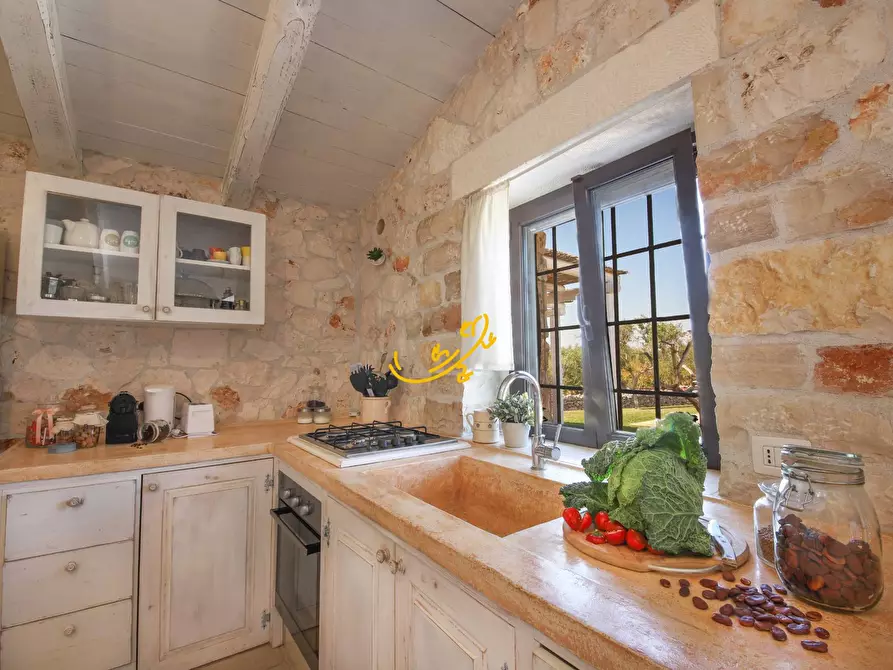 Immagine 11 di Baita in vendita  in Strada Comunale Lama D'Inferno a Castellana Grotte