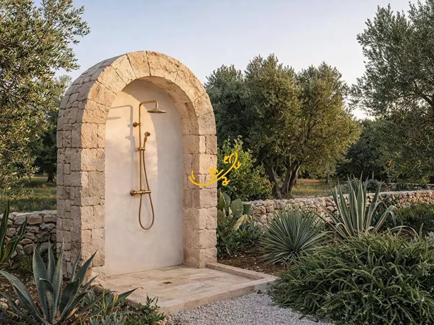 Immagine 10 di Rustico / casale in vendita  in Contrada Boccadoro a Ostuni