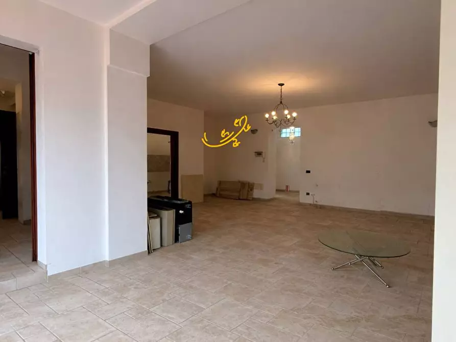 Immagine 15 di Villa in vendita  in Piazza Luigi Pirandello a Alberobello