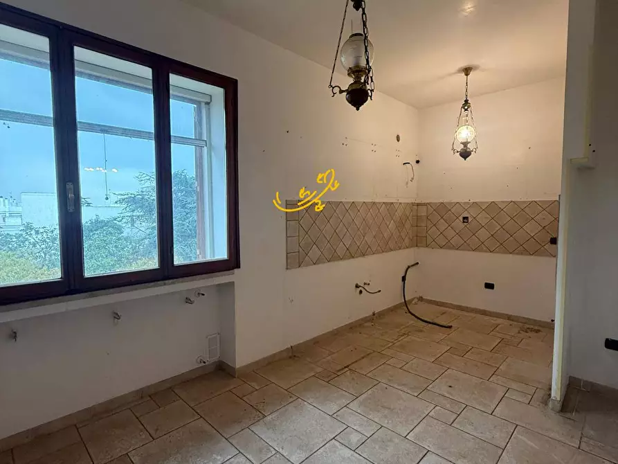 Immagine 26 di Villa in vendita  in Piazza Luigi Pirandello a Alberobello