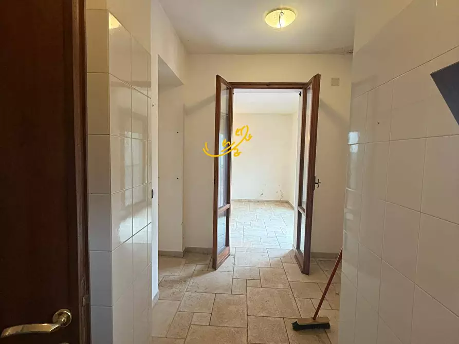 Immagine 28 di Villa in vendita  in Piazza Luigi Pirandello a Alberobello