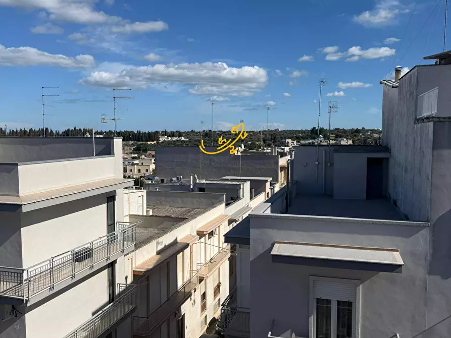 Immagine 7 di Appartamento in vendita  in Viale Aldo Moro a Castellana Grotte