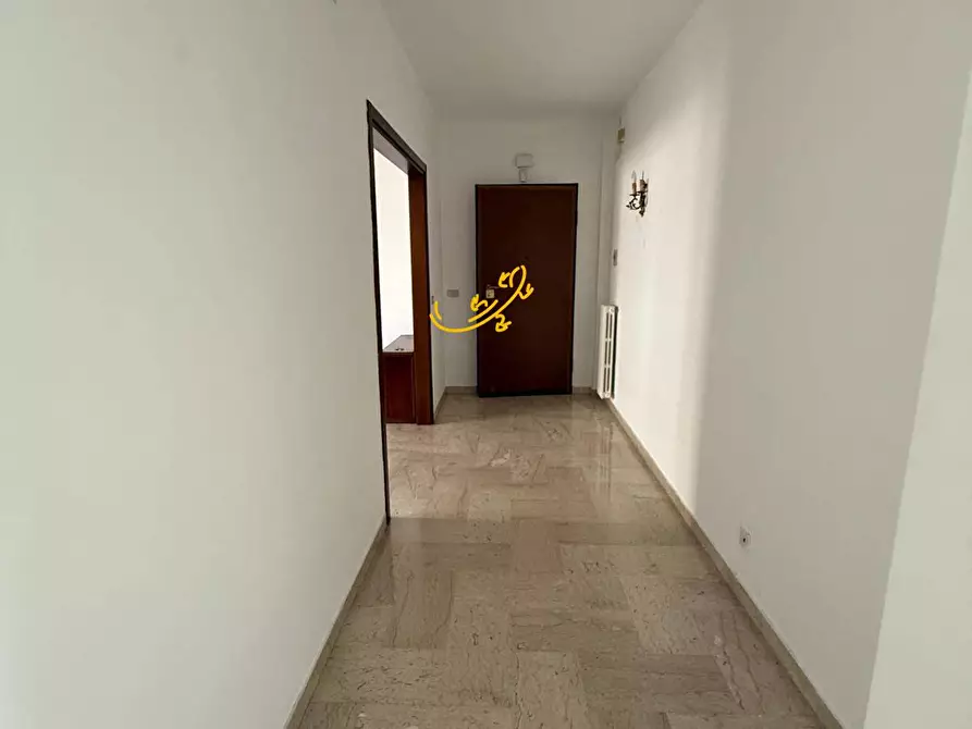 Immagine 8 di Appartamento in vendita  in Via Aurelio Sereno a Monopoli