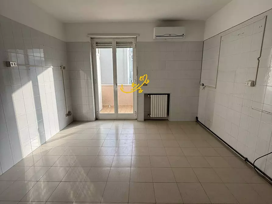 Immagine 11 di Appartamento in vendita  in Via Aurelio Sereno a Monopoli
