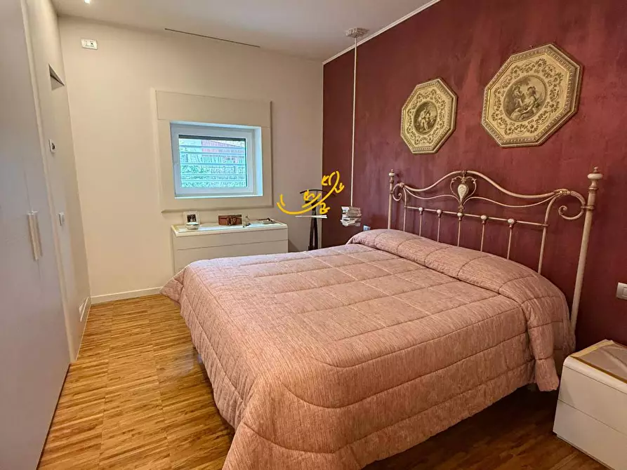 Immagine 15 di Casa semindipendente in vendita  in S.C. Pozzo Cuccù a Castellana Grotte