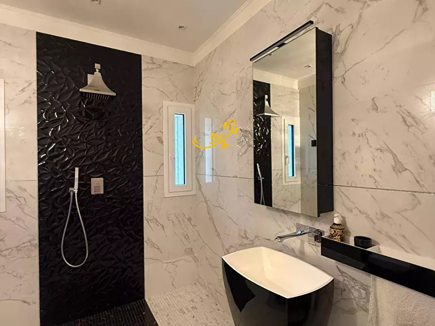 Immagine 11 di Casa semindipendente in vendita  in S.C. Pozzo Cuccù a Castellana Grotte